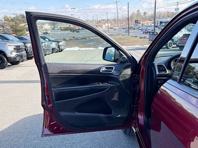 2021 Jeep Grand Cherokee Laredo X 4x4