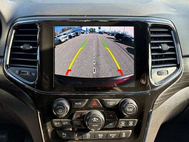 2021 Jeep Grand Cherokee Laredo X 4x4