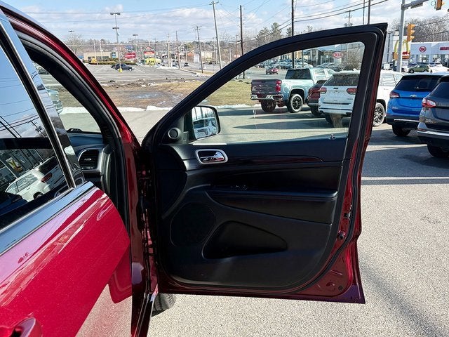 2021 Jeep Grand Cherokee Laredo X 4x4