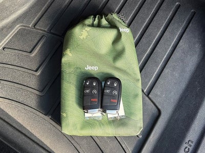 2021 Jeep Grand Cherokee Laredo X 4x4