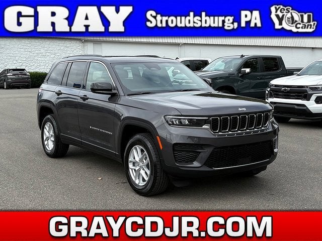 2025 Jeep Grand Cherokee GRAND CHEROKEE LAREDO X 4X4