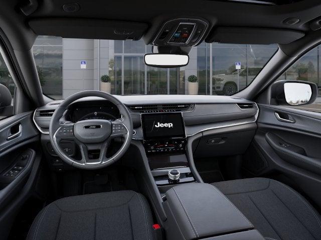 2027 Jeep Grand Cherokee GRAND CHEROKEE LAREDO X 4X4