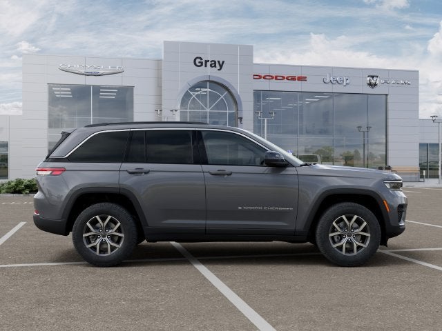 2027 Jeep Grand Cherokee GRAND CHEROKEE LAREDO X 4X4