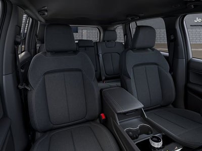2026 Jeep Grand Cherokee GRAND CHEROKEE LAREDO 4X4