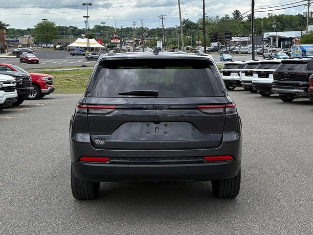 2023 Jeep Grand Cherokee Altitude X 4x4