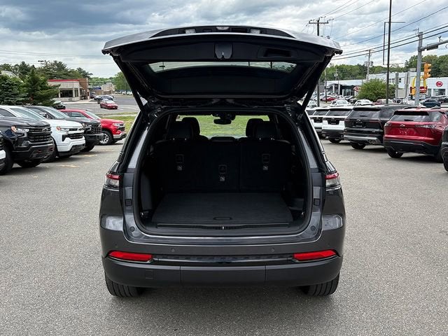 2023 Jeep Grand Cherokee Altitude X 4x4