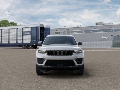 2026 Jeep Grand Cherokee GRAND CHEROKEE LAREDO X 4X4