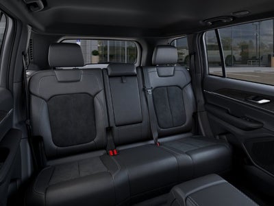 2027 Jeep Grand Cherokee GRAND CHEROKEE LAREDO ALTITUDE 4X4