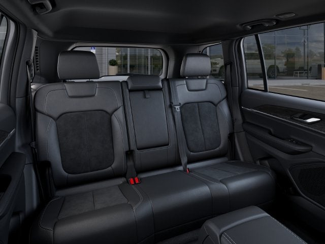 2027 Jeep Grand Cherokee GRAND CHEROKEE LAREDO ALTITUDE 4X4