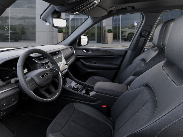 2027 Jeep Grand Cherokee GRAND CHEROKEE LAREDO ALTITUDE 4X4