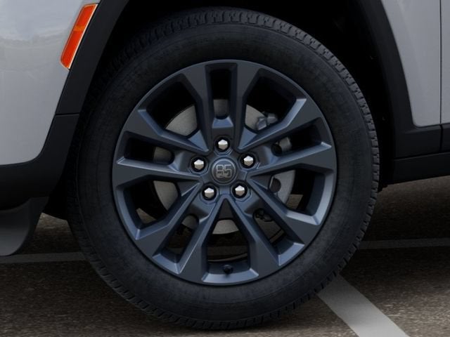 2026 Jeep Grand Cherokee 85th Anniversay Edition 4x4