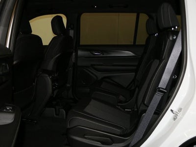 2025 Jeep Grand Cherokee GRAND CHEROKEE L LAREDO X 4X4