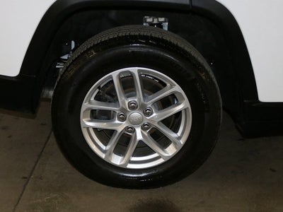 2023 Jeep Grand Cherokee L Laredo X 4x4