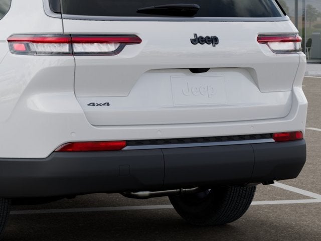 2027 Jeep Grand Cherokee GRAND CHEROKEE L LAREDO ALTITUDE 4X4