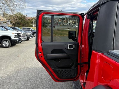 2022 Jeep Gladiator Mojave 4x4