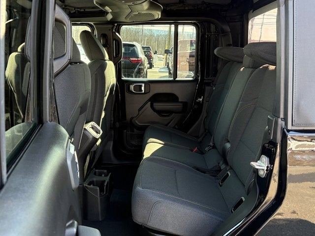 2026 Jeep Gladiator GLADIATOR SPORT S 4X4