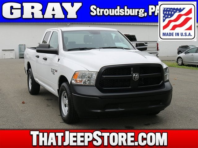 2024 RAM Ram 1500 Classic RAM 1500 CLASSIC TRADESMAN QUAD CAB 4X4 6'4' BOX