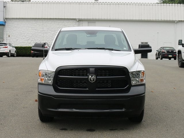 2024 RAM Ram 1500 Classic RAM 1500 CLASSIC TRADESMAN QUAD CAB 4X4 6'4' BOX