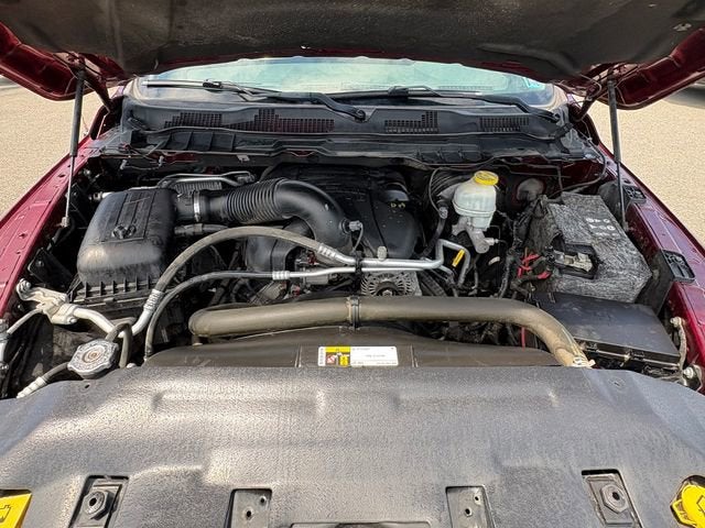 2018 RAM 1500 Express Quad Cab 4x4 6'4' Box