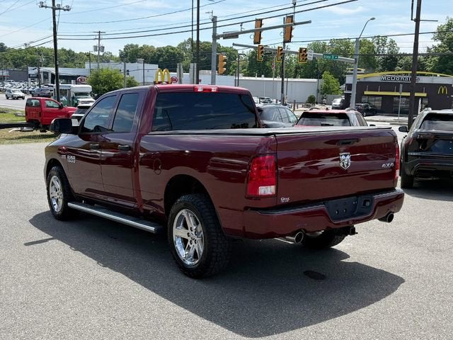 2018 RAM 1500 Express Quad Cab 4x4 6'4' Box