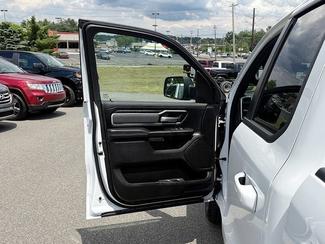 2022 RAM 1500 Big Horn Quad Cab 4x4 6'4' Box