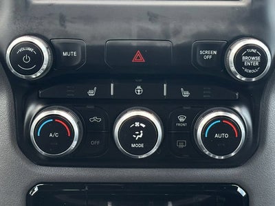2022 RAM 1500 Big Horn Quad Cab 4x4 6'4' Box
