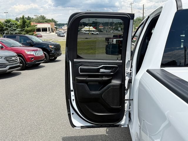 2022 RAM 1500 Big Horn Quad Cab 4x4 6'4' Box