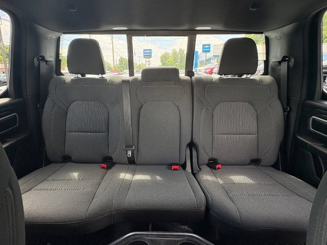 2022 RAM 1500 Big Horn Quad Cab 4x4 6'4' Box