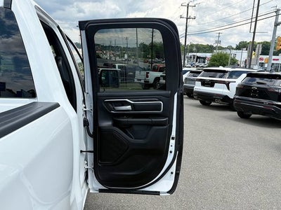 2022 RAM 1500 Big Horn Quad Cab 4x4 6'4' Box