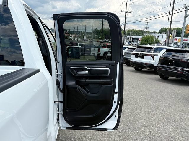 2022 RAM 1500 Big Horn Quad Cab 4x4 6'4' Box