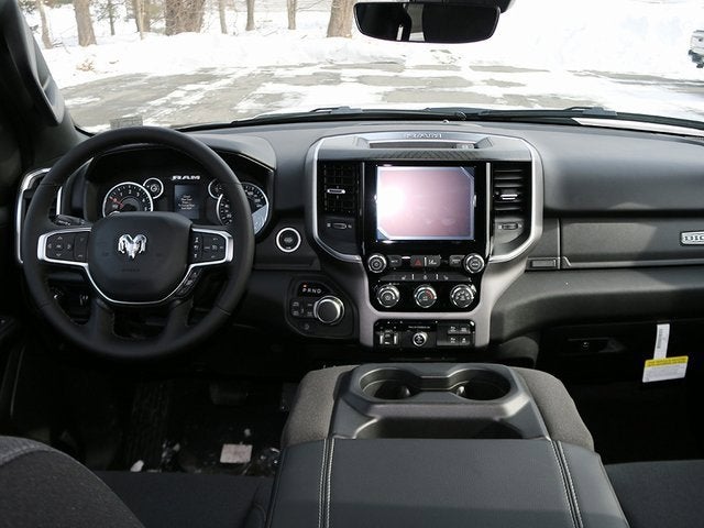 2025 RAM Ram 1500 RAM 1500 BIG HORN CREW CAB 4X4 5'7' BOX