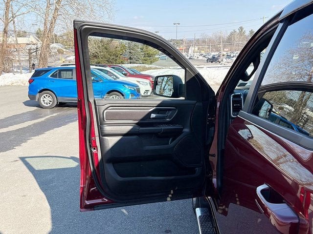 2025 RAM 1500 Big Horn Crew Cab 4x4 5'7' Box