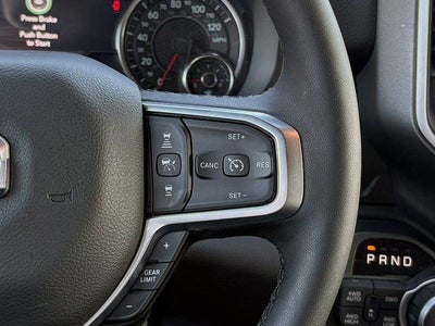 2025 RAM 1500 Big Horn Crew Cab 4x4 5'7' Box