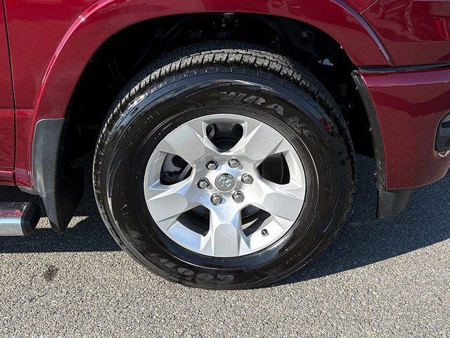 2025 RAM 1500 Big Horn Crew Cab 4x4 5'7' Box