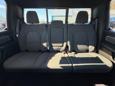 2023 RAM 1500 Big Horn Crew Cab 4x4 5'7' Box