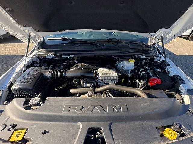 2023 RAM 1500 Big Horn Crew Cab 4x4 5'7' Box