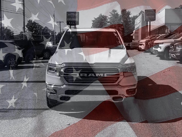 2023 RAM 1500 Laramie Crew Cab 4x4 5'7' Box