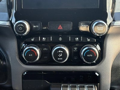 2022 RAM 1500 Laramie Crew Cab 4x4 5'7' Box