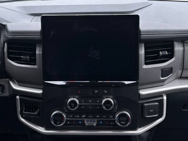 2022 Ford Expedition XLT MAX