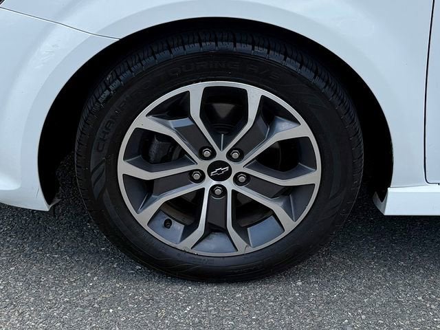 2020 Chevrolet Sonic FWD Sedan LT