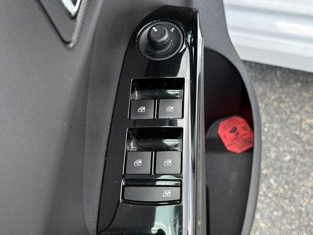 2020 Chevrolet Sonic FWD Sedan LT
