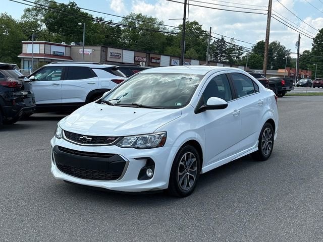 2020 Chevrolet Sonic FWD Sedan LT