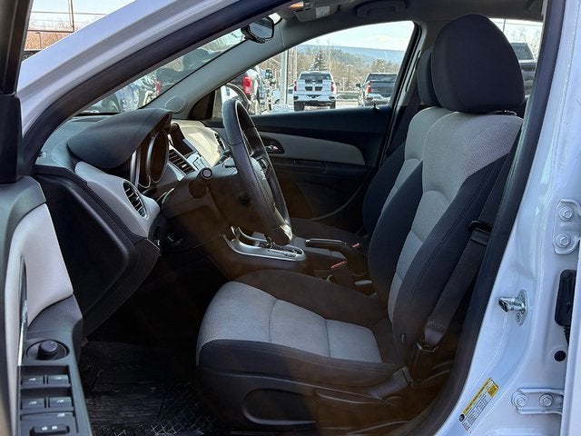 2016 Chevrolet Cruze Limited LS Auto