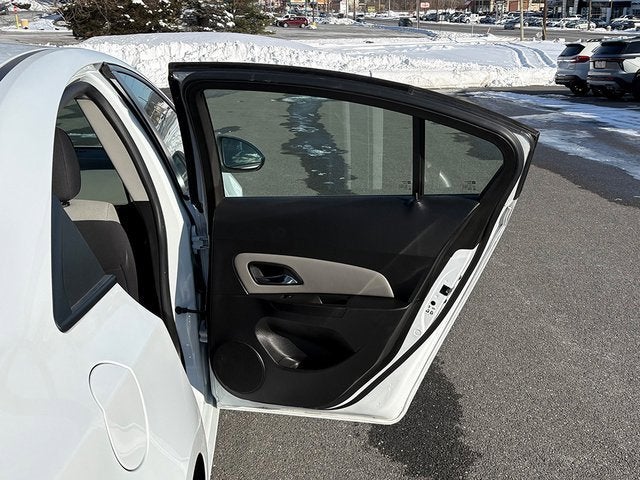 2016 Chevrolet Cruze Limited LS Auto