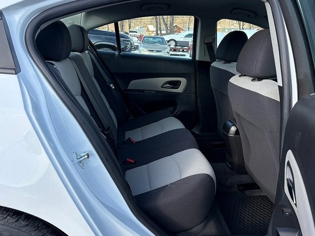 2016 Chevrolet Cruze Limited LS Auto