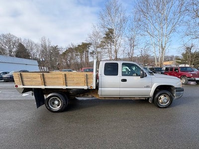 2005 Chevrolet Silverado 3500 Chassis LS
