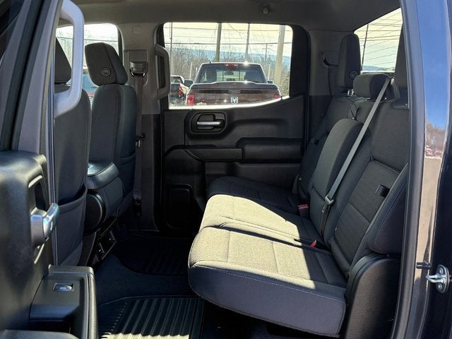 2023 Chevrolet Silverado 1500 4WD Crew Cab Short Bed Custom