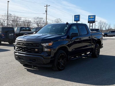 2023 Chevrolet Silverado 1500 4WD Crew Cab Short Bed Custom