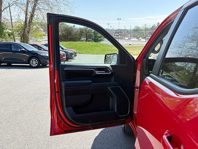 2022 Chevrolet Silverado 1500 4WD Crew Cab Short Bed LT with 2FL