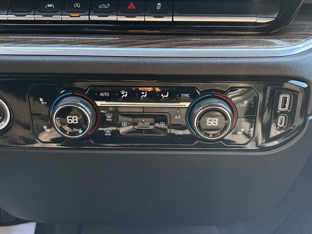 2022 Chevrolet Silverado 1500 4WD Crew Cab Short Bed LT with 2FL